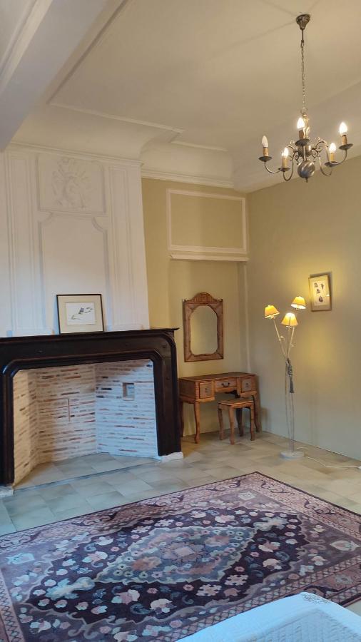 Cornemuse Maison Entiere De 100 M2 Avec Cuisine, Sejour Et Jardin Au Centre D'issigeac *