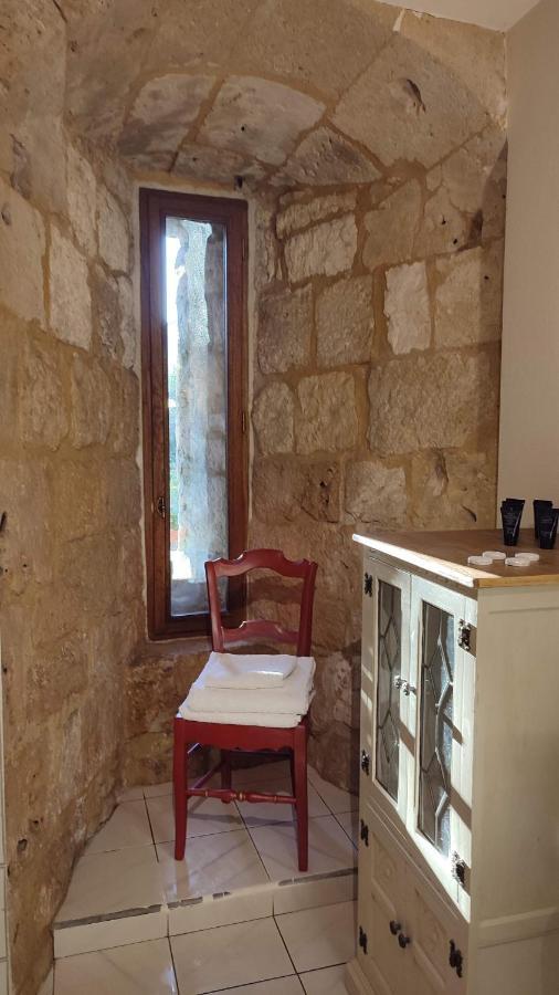 Holiday home Cornemuse Maison Entiere De 100 M2 Avec Cuisine, Sejour Et Jardin Au Centre D'issigeac