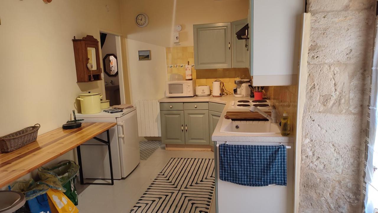Cornemuse Maison Entiere De 100 M2 Avec Cuisine, Sejour Et Jardin Au Centre D'issigeac Issigeac